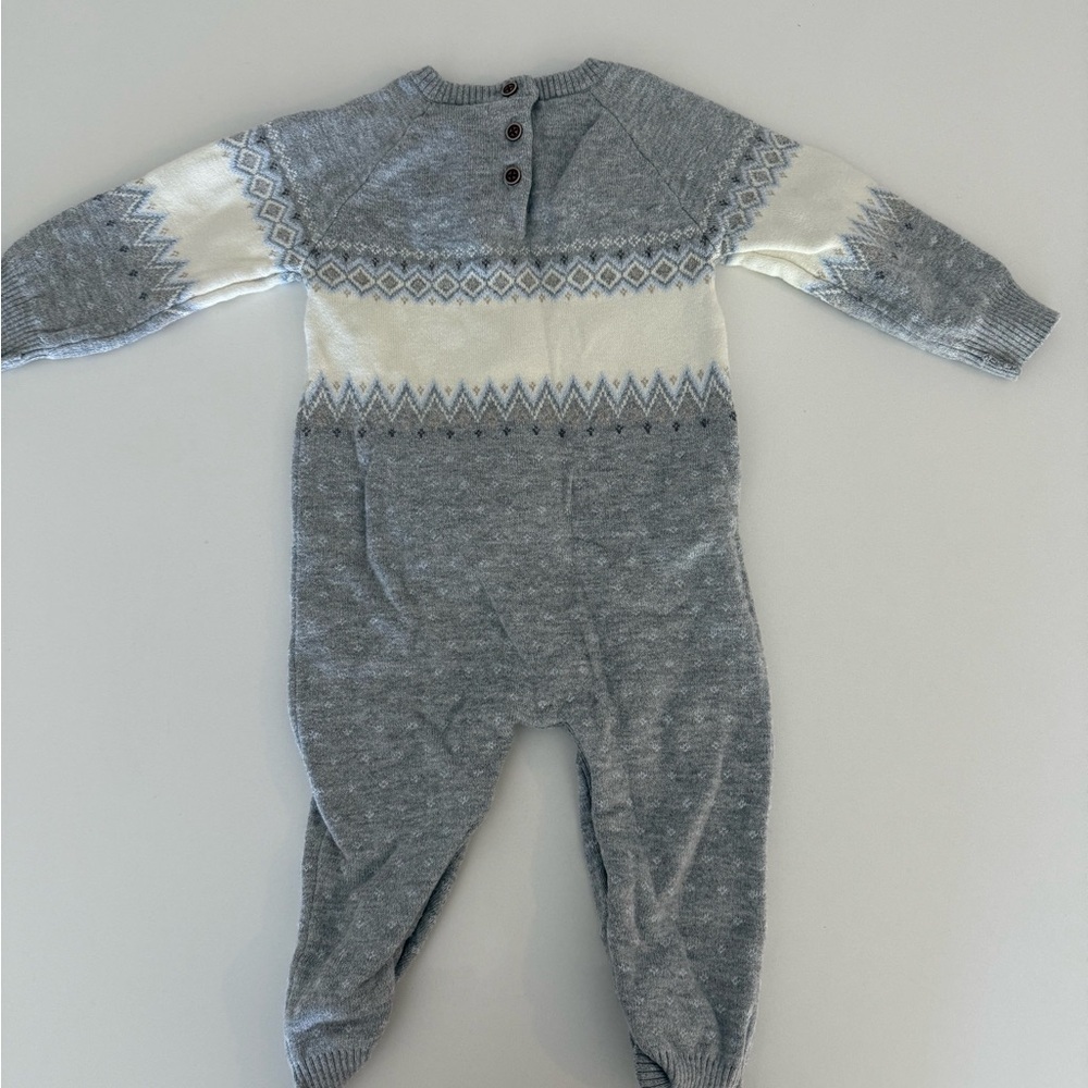 Janie and Jack Gray and Cream Penguin Footie Knit Sweater Romper Sz 6-12 Months - Picture 4 of 9